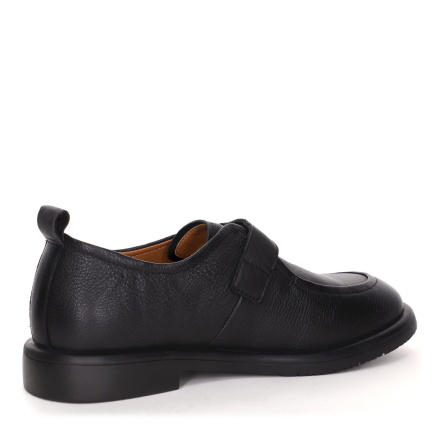 Закрытые туфли