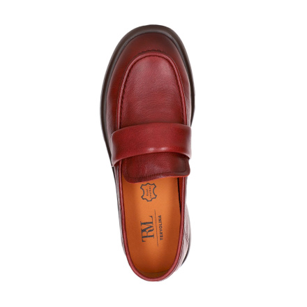 Закрытые туфли