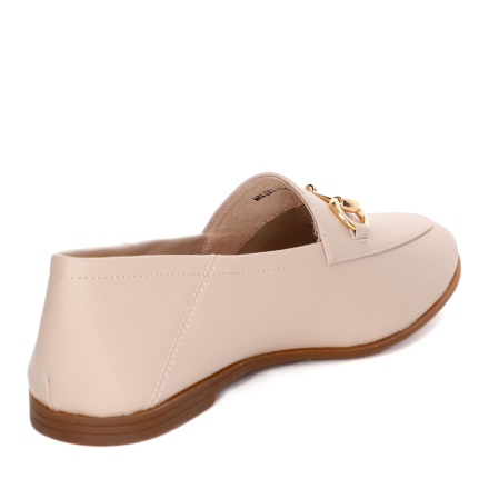 Закрытые туфли