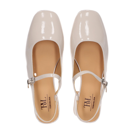 Туфли с открытой пяткой